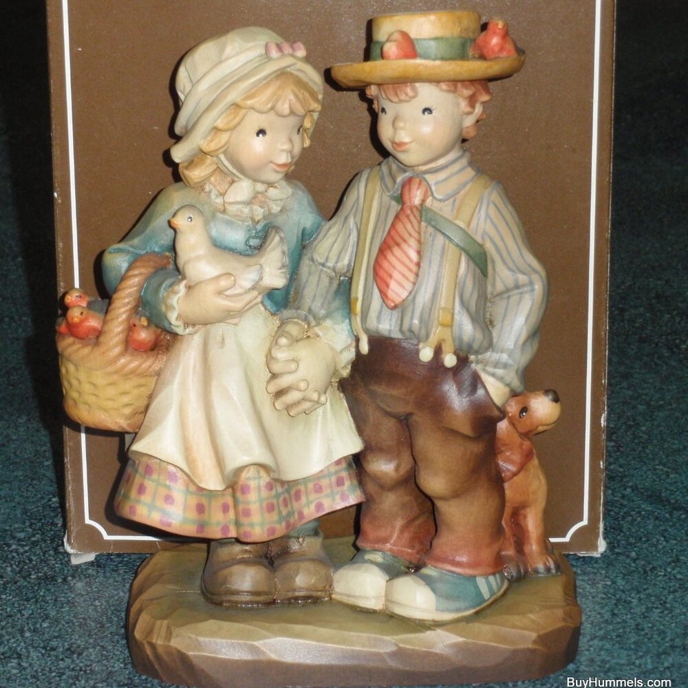 8" Anri Juan Ferrandiz "SPRINGTIME STROLL" Wood Carving With Box - Rare Gift!
